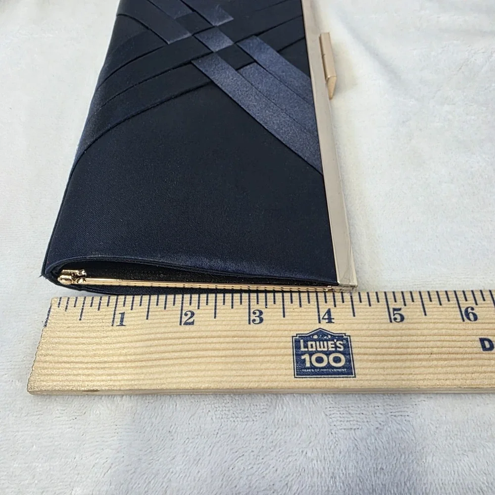 I.N.C. International Concepts Kelsie Clutch Navy/Gold‎